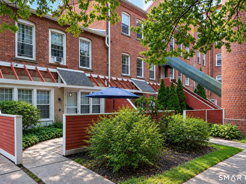  condo home for sale located at 55 Oil Mill Road, 26, Danbury, CT 06810