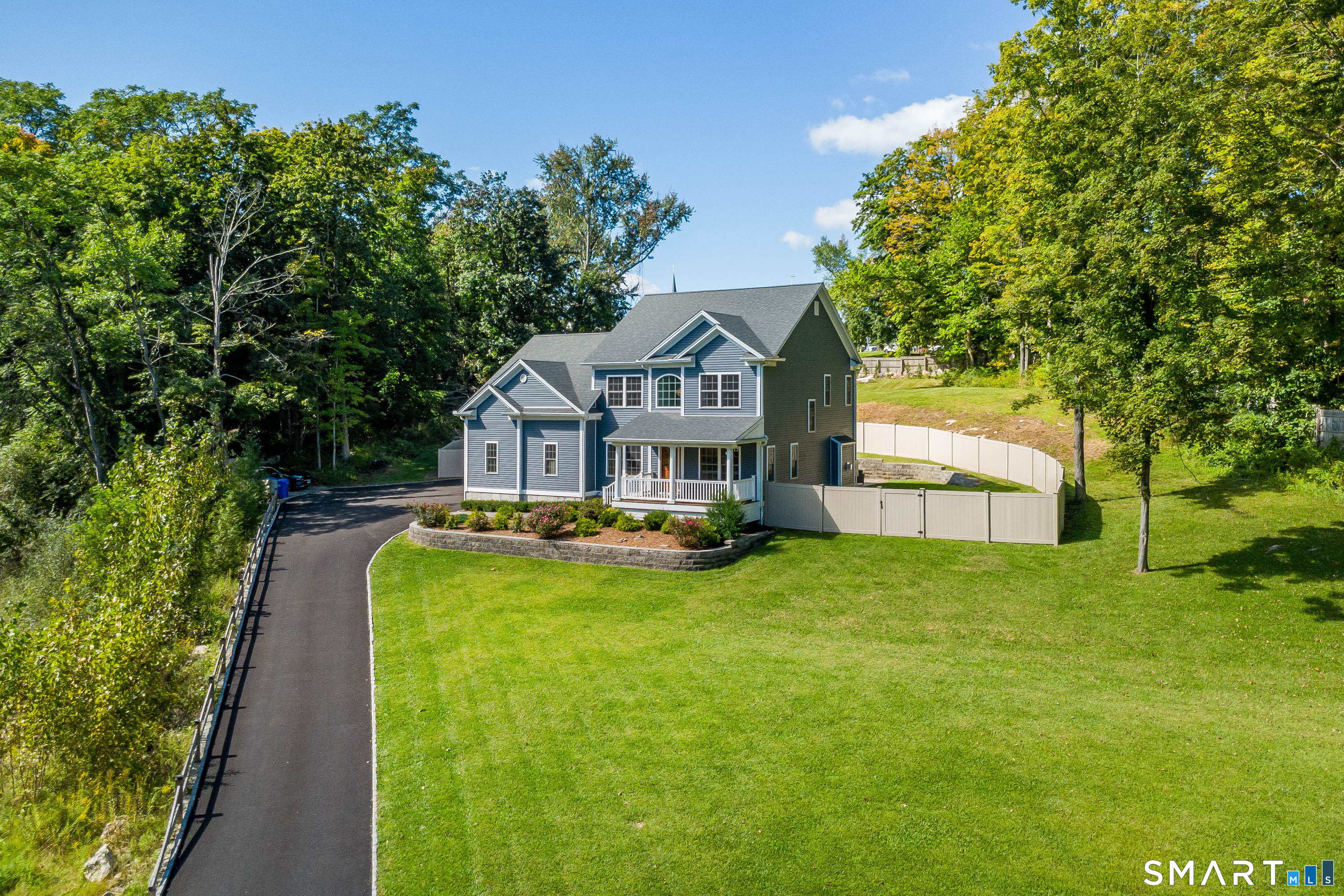 1 Christian Lane, Brookfield, CT 06804 | For Sale at $995,000