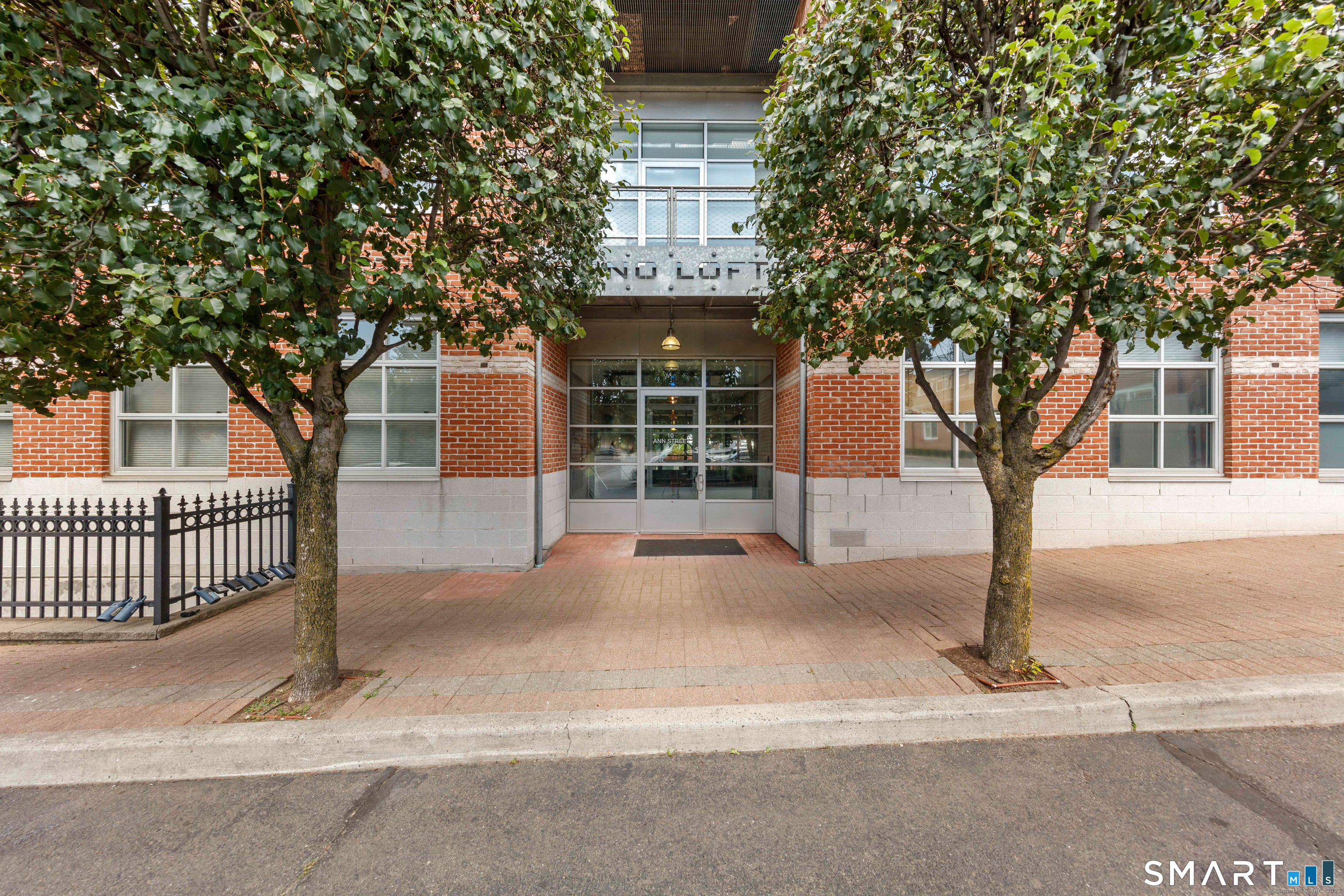 10 Ann Street, 401, Norwalk, CT 06854 | For Sale at $425,000