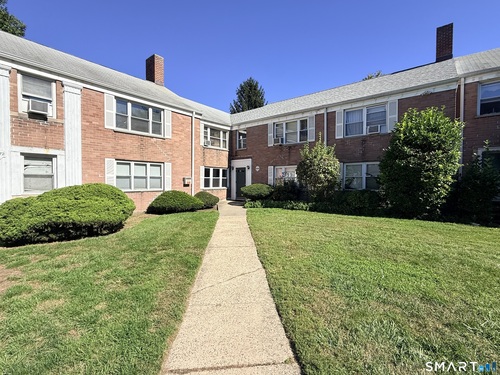  condo home for sale located at 1076 East Main Street, 1, Stamford, CT 06902
