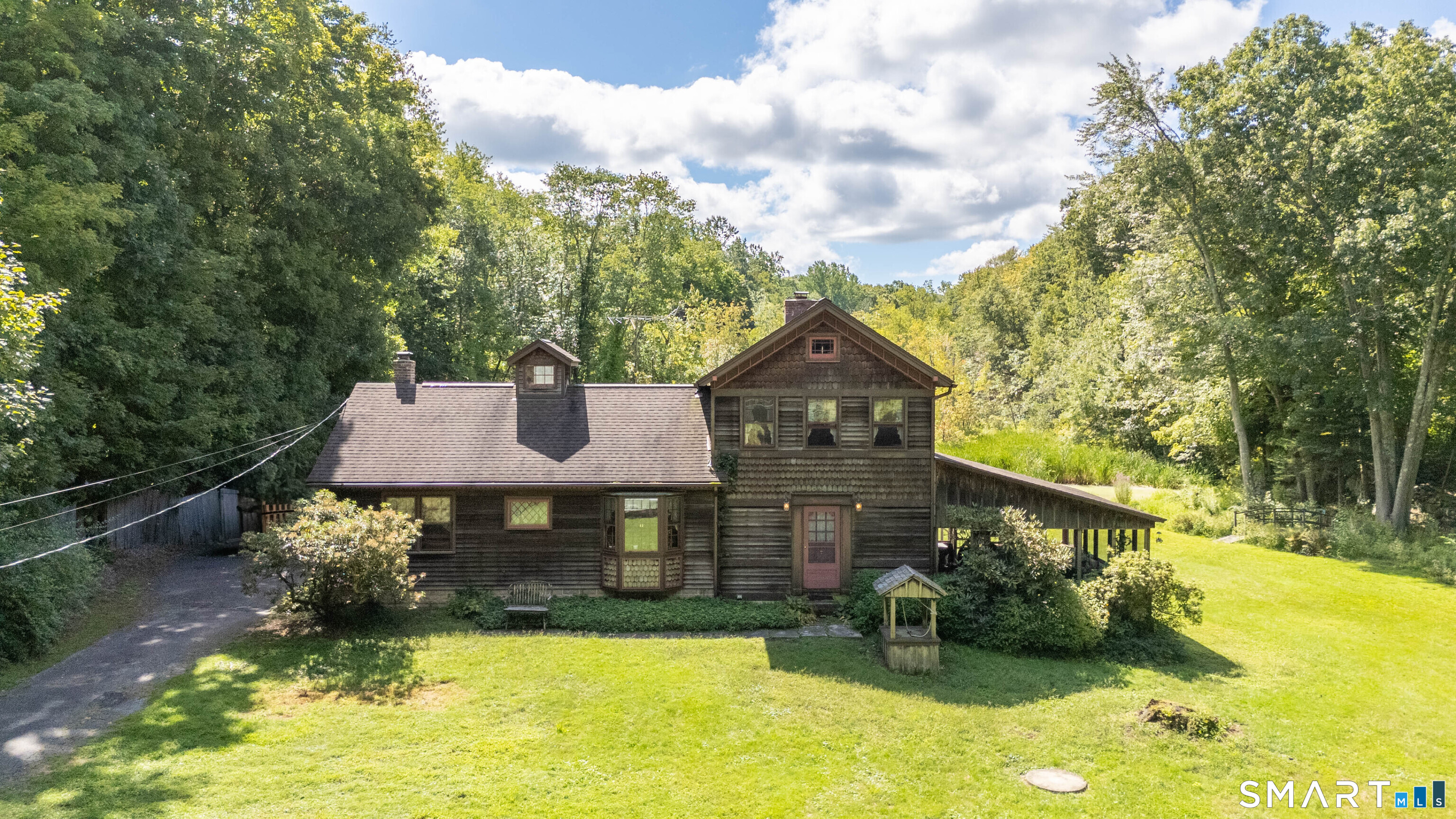 393 Center Road, Easton, CT 06612 | For Sale at $599,000