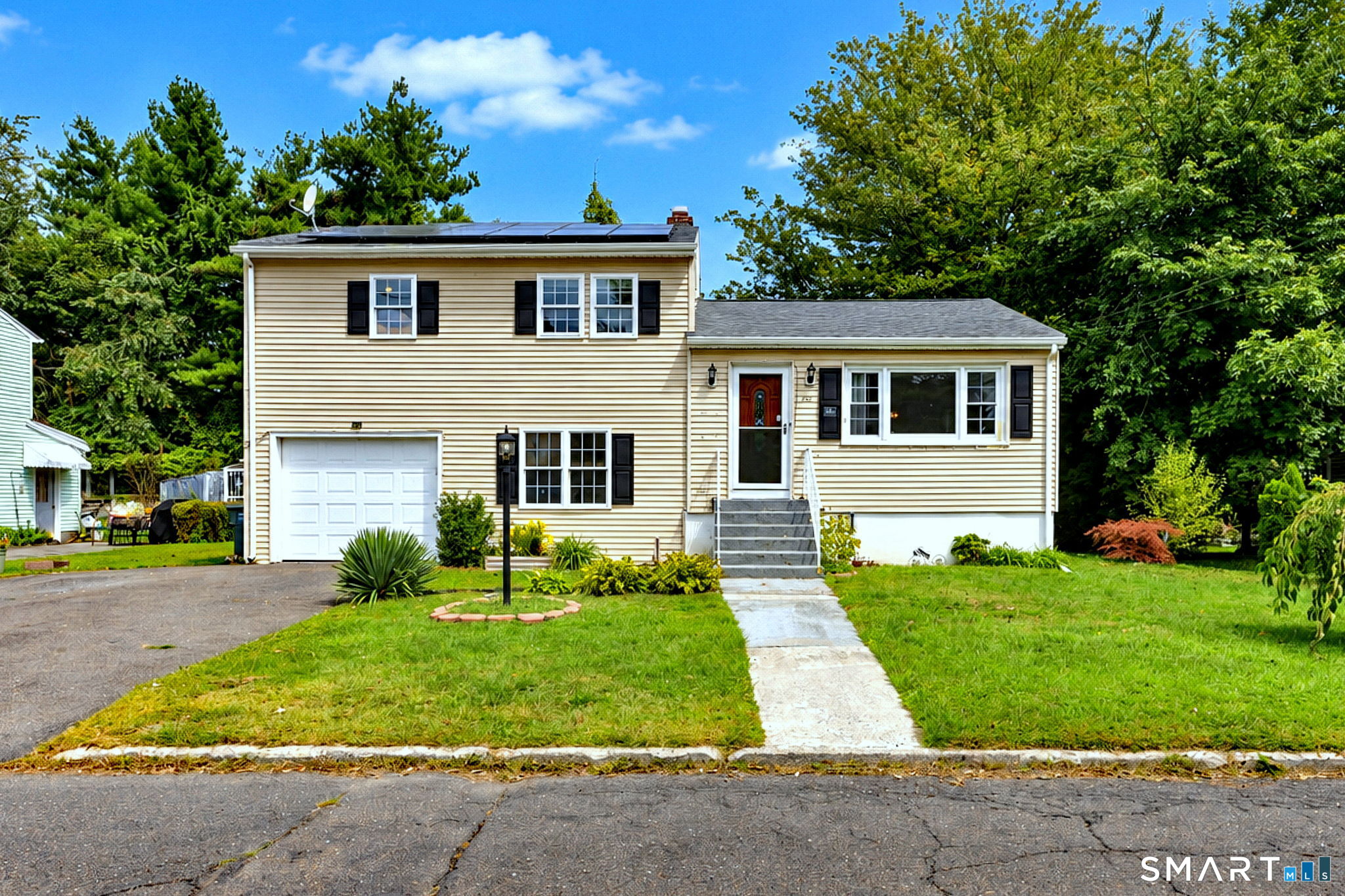 70 Ranch Drive, Bridgeport, CT 06606 | For Sale at $500,000