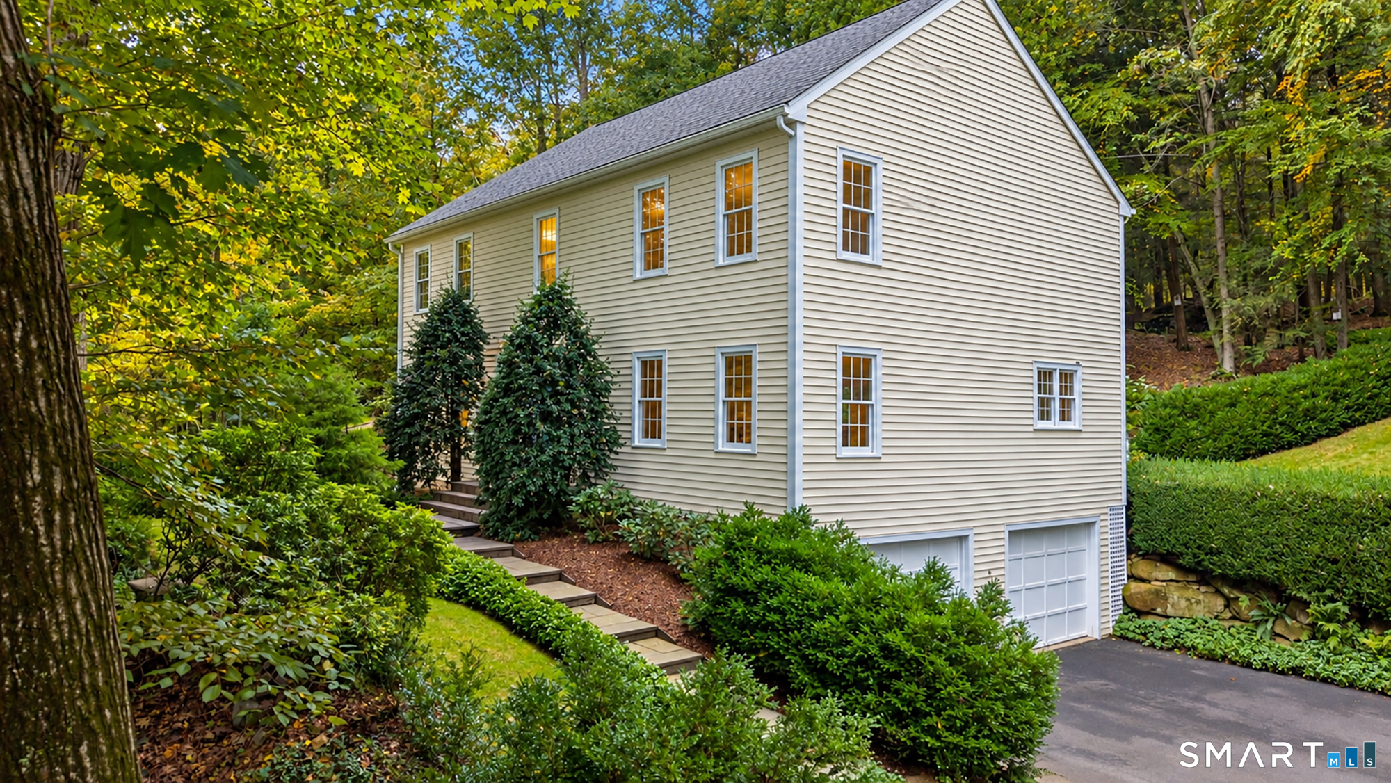 18 Cove Road, Brookfield, CT 06804 | For Sale at $619,900