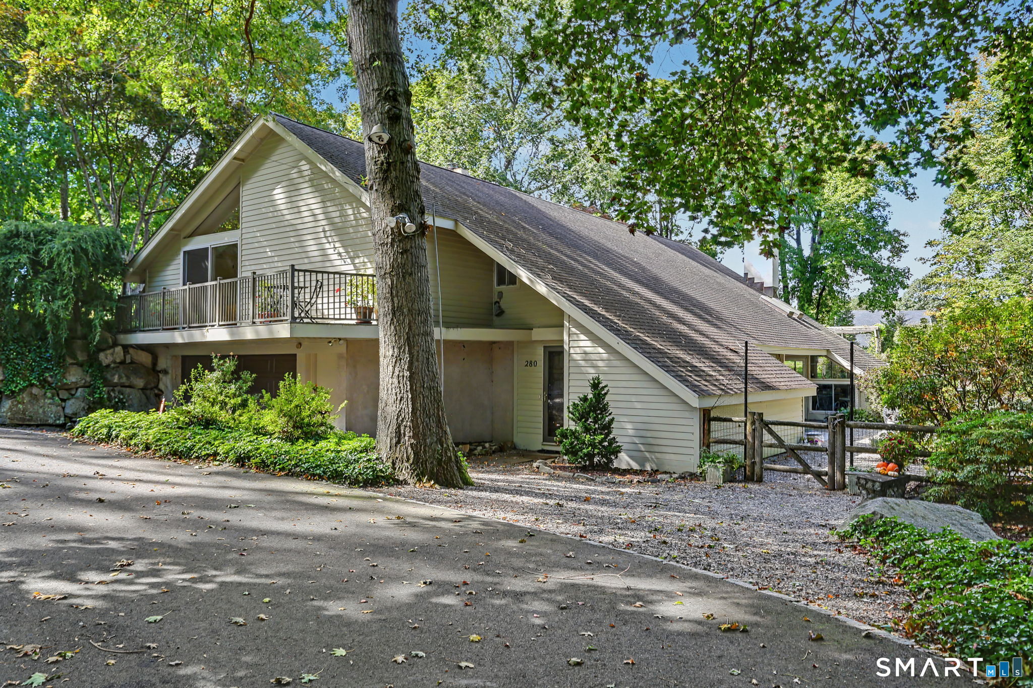 280 Brookbend Road, Fairfield, CT 06824 | For Sale at $1,549,000
