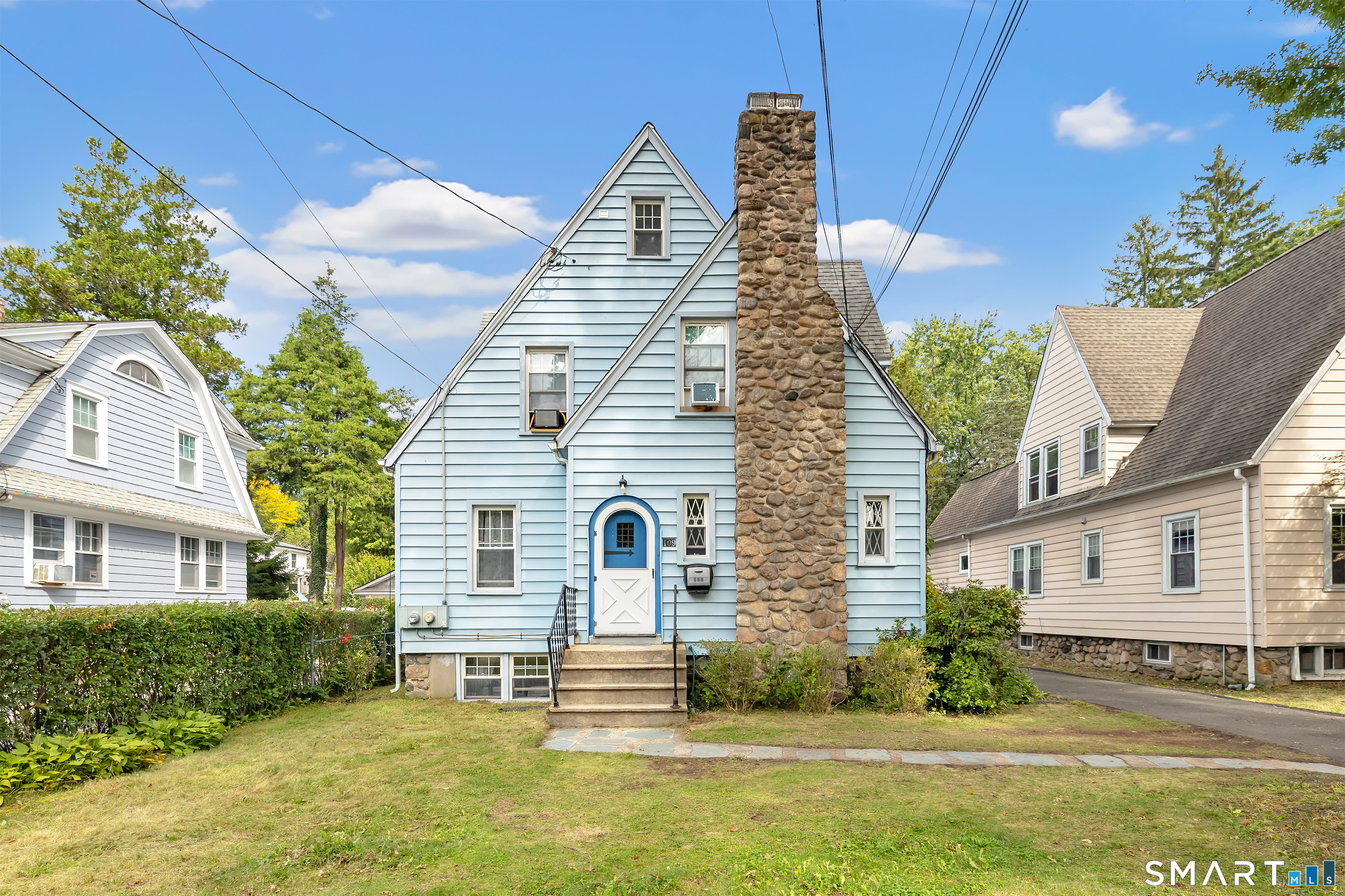 109 Oaklawn Avenue, Stamford, CT 06905 | For Sale at $975,000