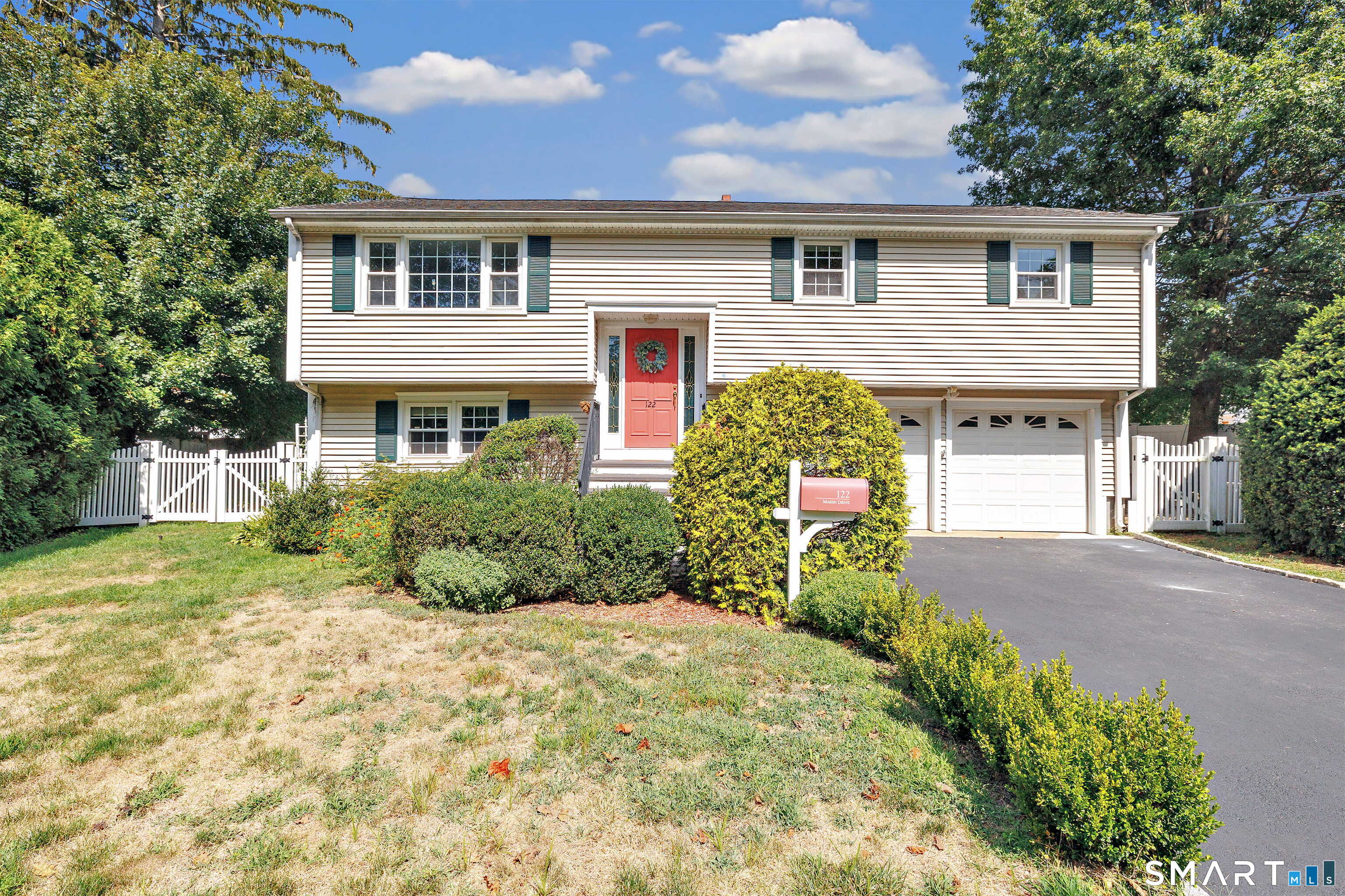 122 Marsh Drive, Fairfield, CT 06824 | For Sale at $799,999
