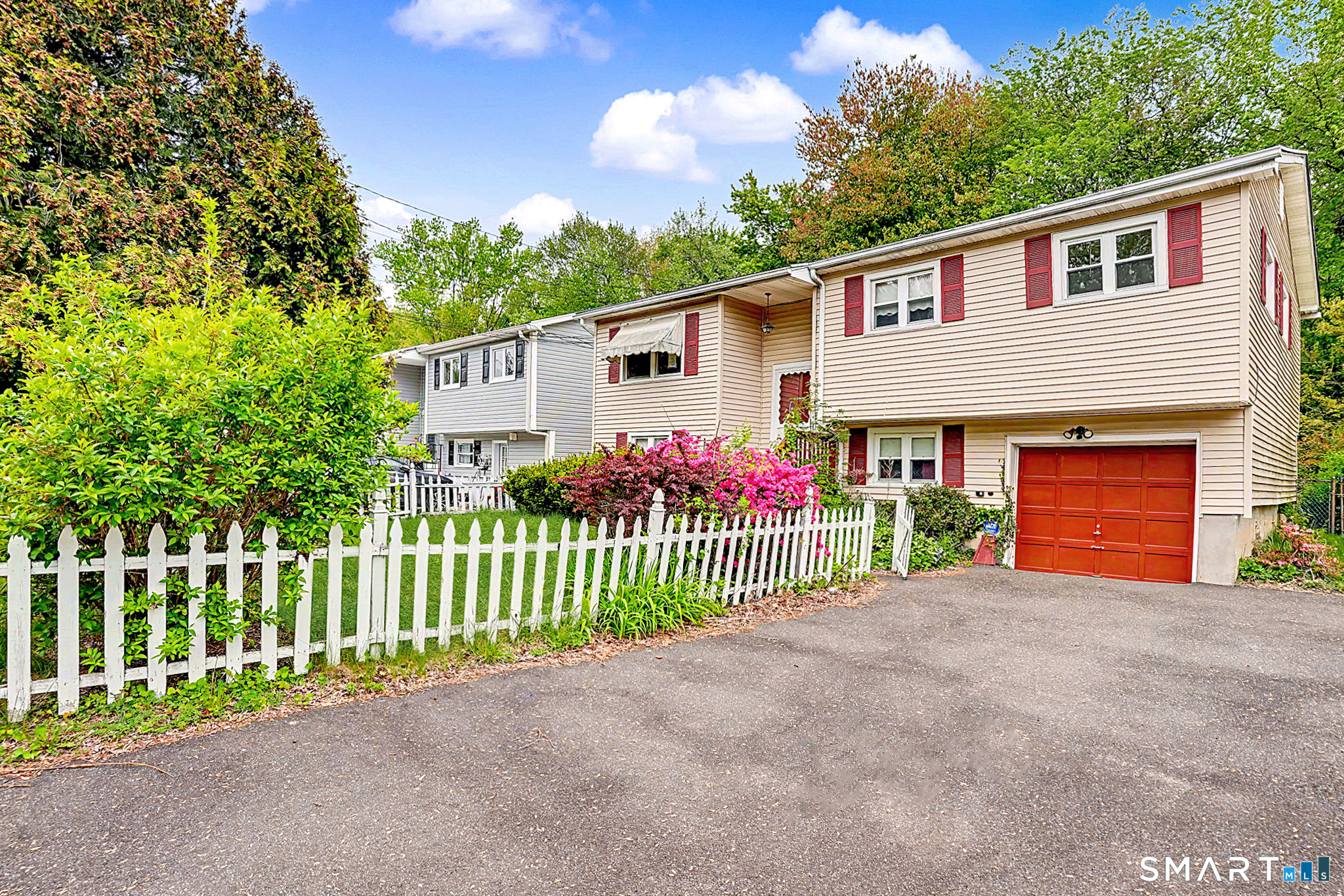 61 Marlin Drive, Norwalk, CT 06854 | For Sale at $659,000