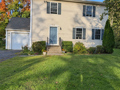  single family home for sale located at 5 South Main Street, Newtown, CT 06470