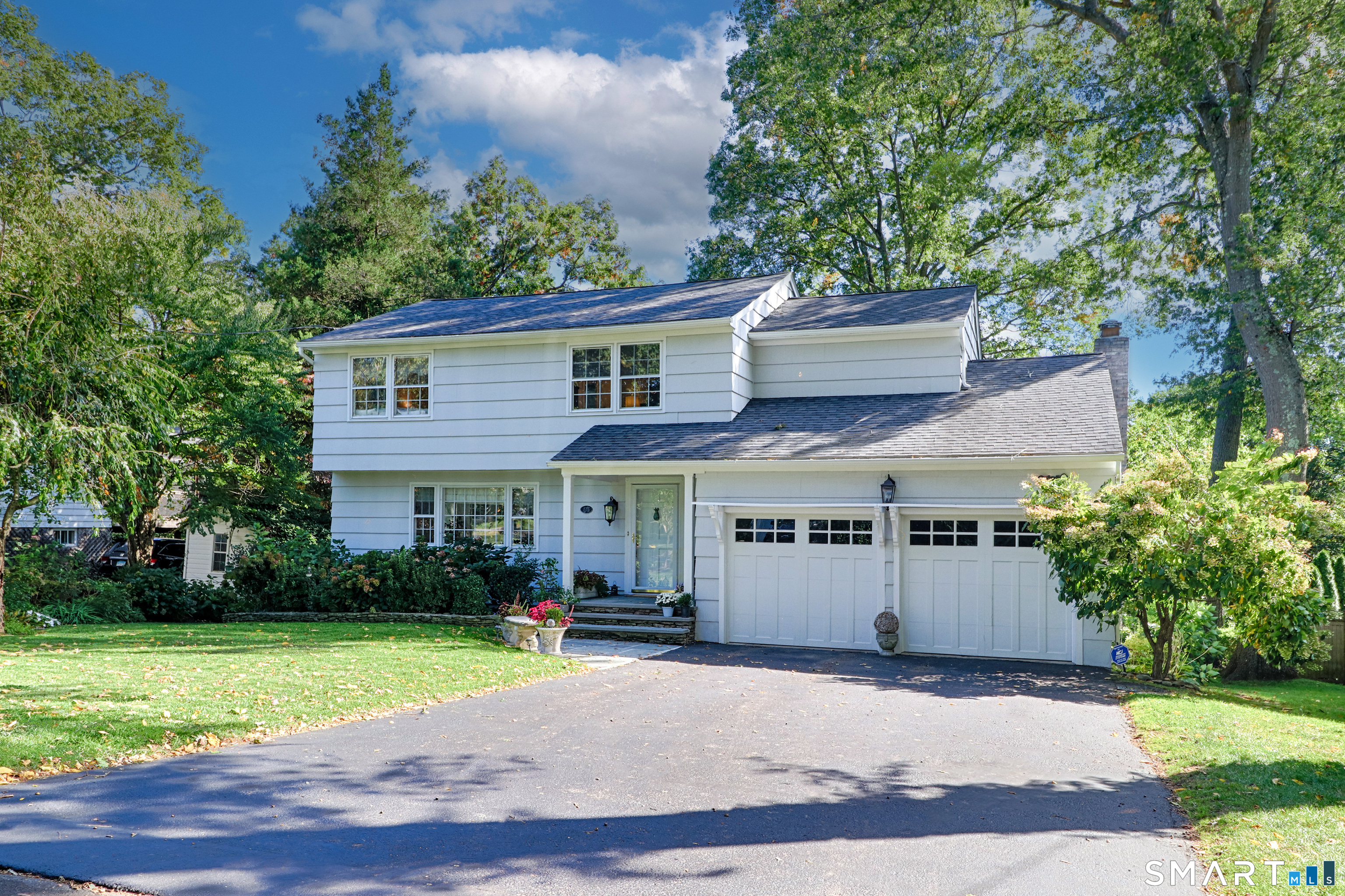 175 Fairmount Terrace, Fairfield, CT 06825 | For Sale at $959,000