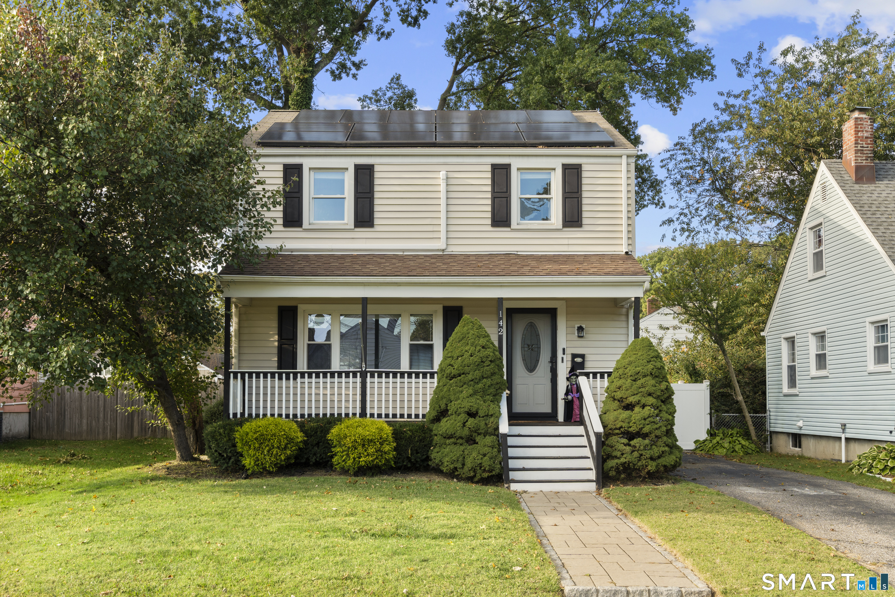 142 Cambridge Street, Stratford, CT 06614 | For Sale at $475,000