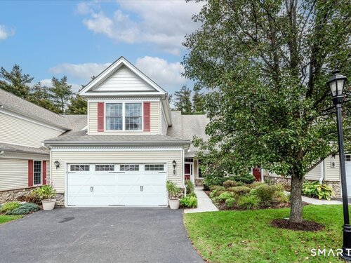  townhouse condo for sale located at 28 Watkins Drive, 28, Newtown, CT 06482