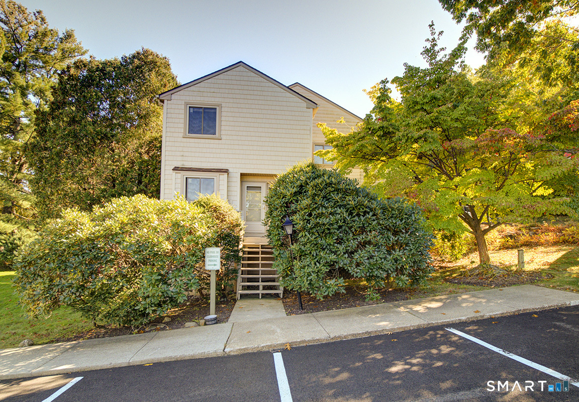6 Meeting House Road, a, Stratford, CT 06614 | For Sale at $305,000
