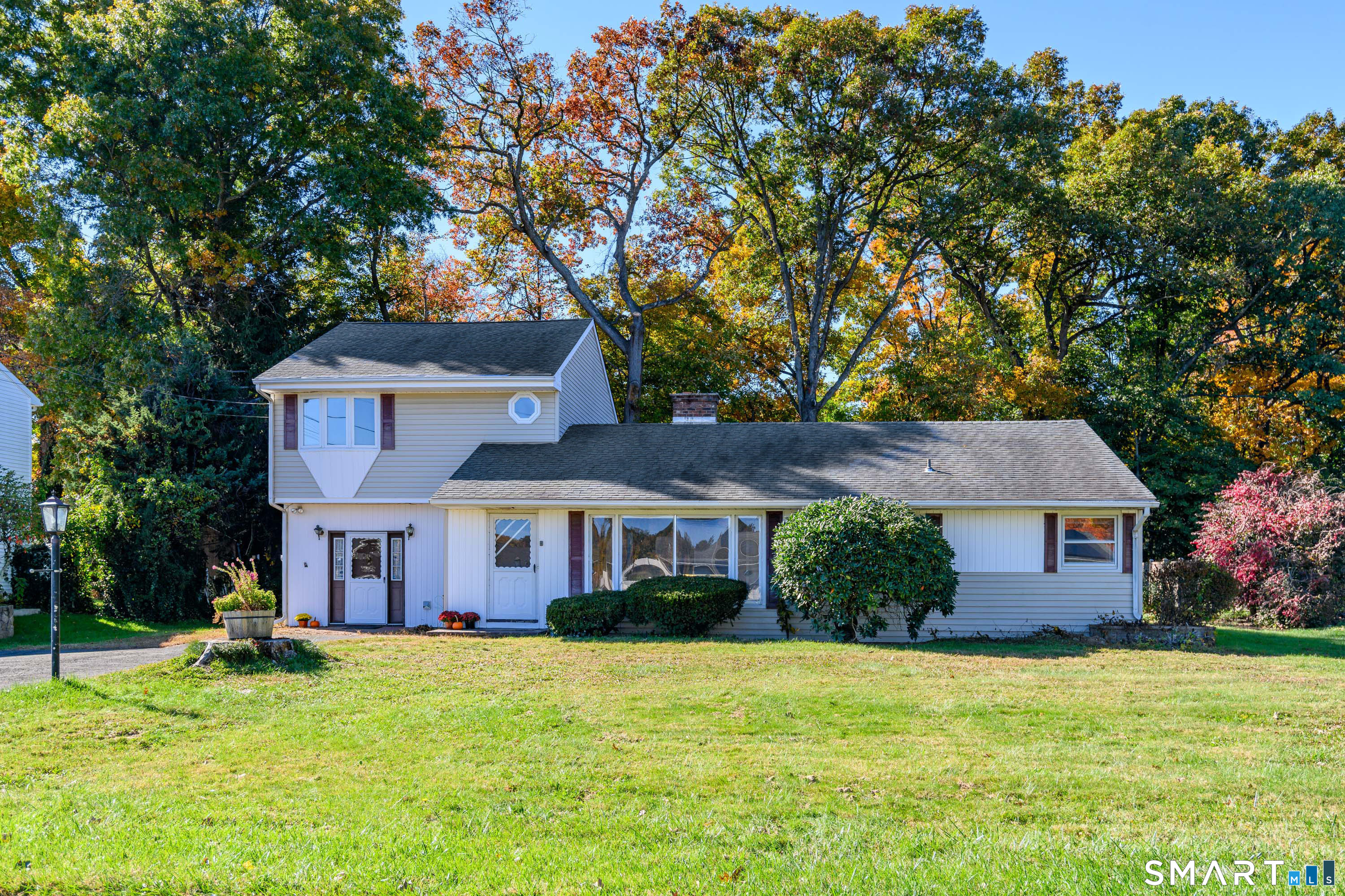 7 Apple Blossom Lane, Danbury, CT 06811 | For Sale at $482,500