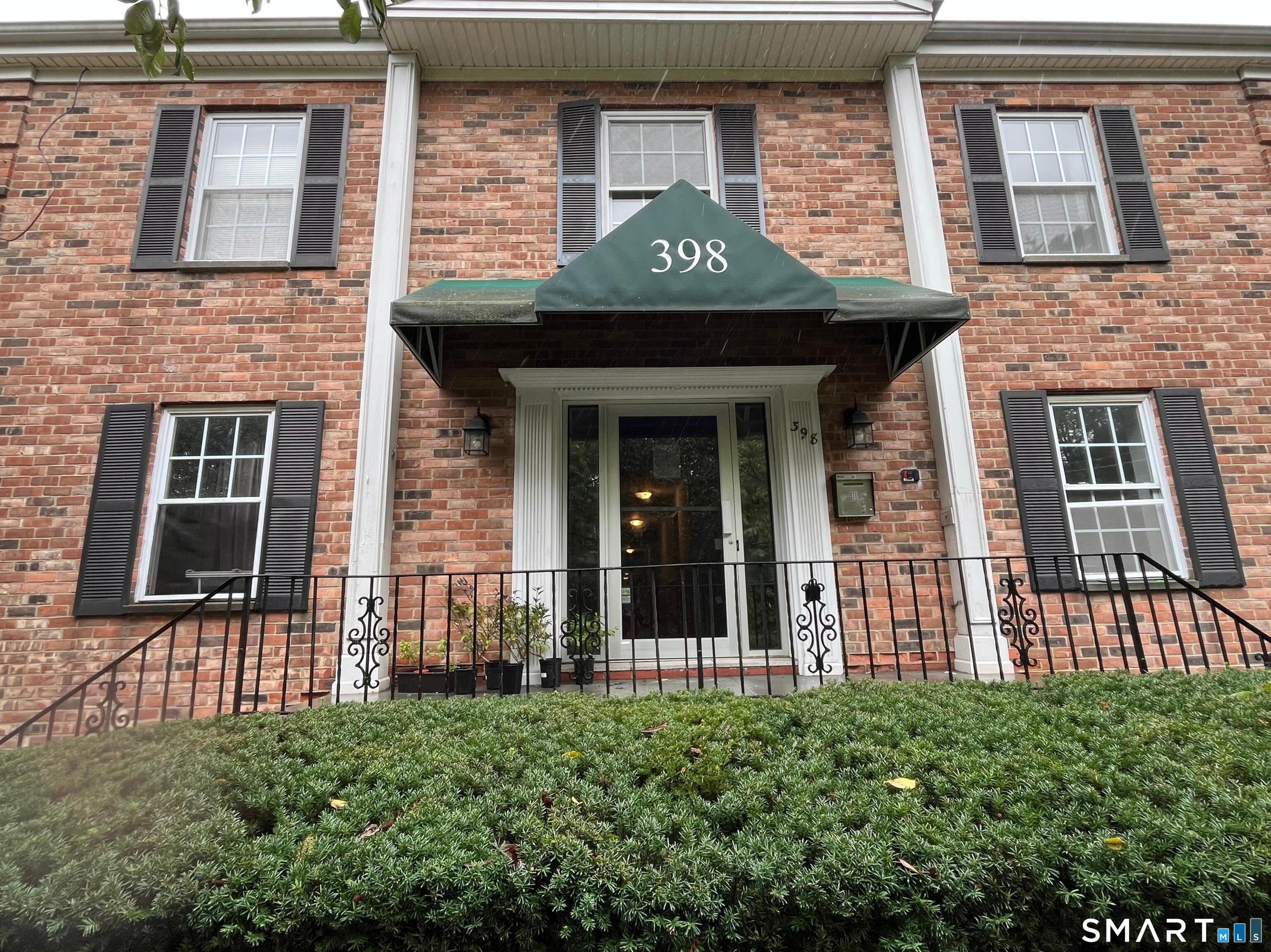 398 Courtland Avenue, 17, Stamford, CT 06906 | For Sale at $265,000