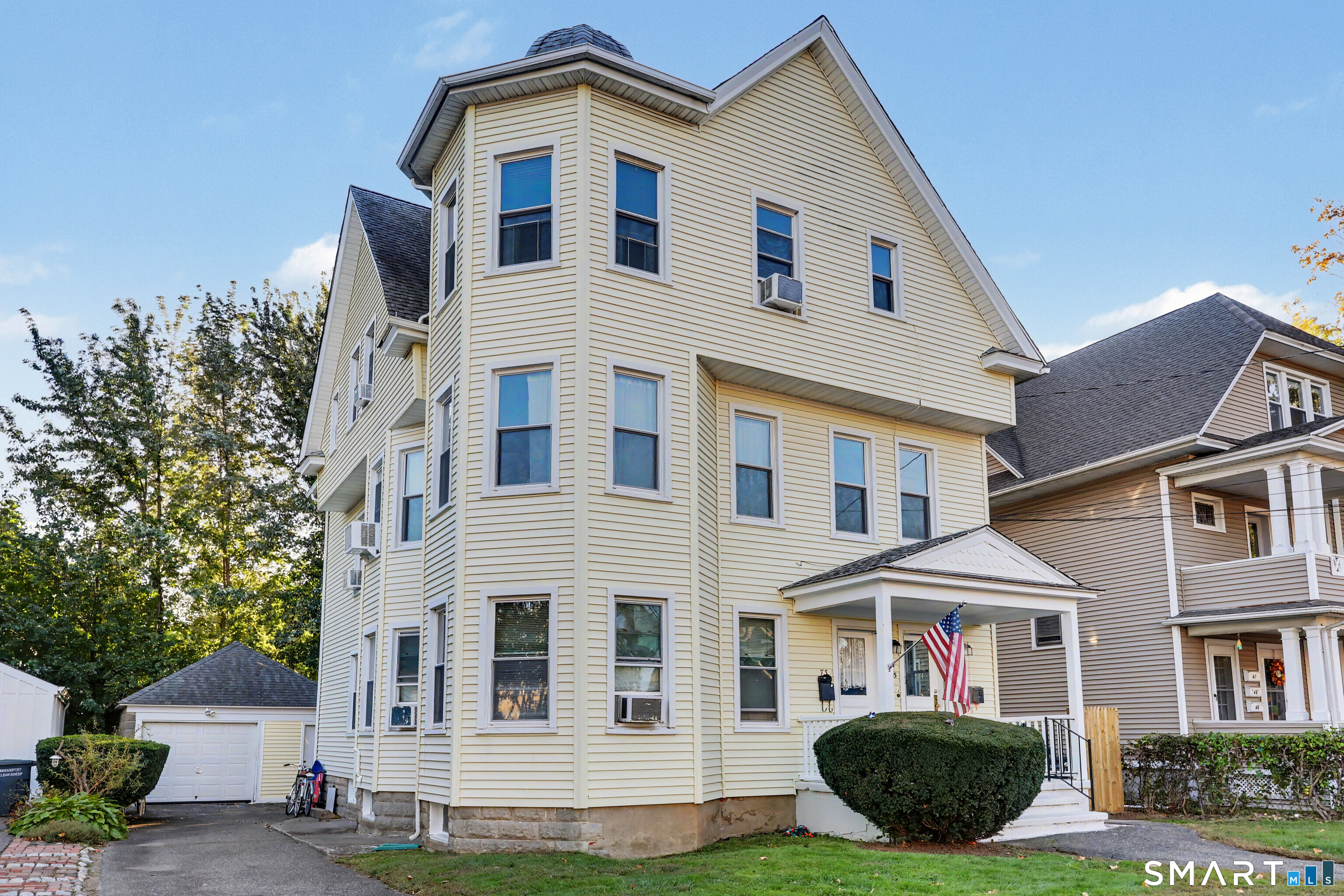 73-75 Fairlawn Avenue, Bridgeport, CT 06605 | For Sale at $799,000