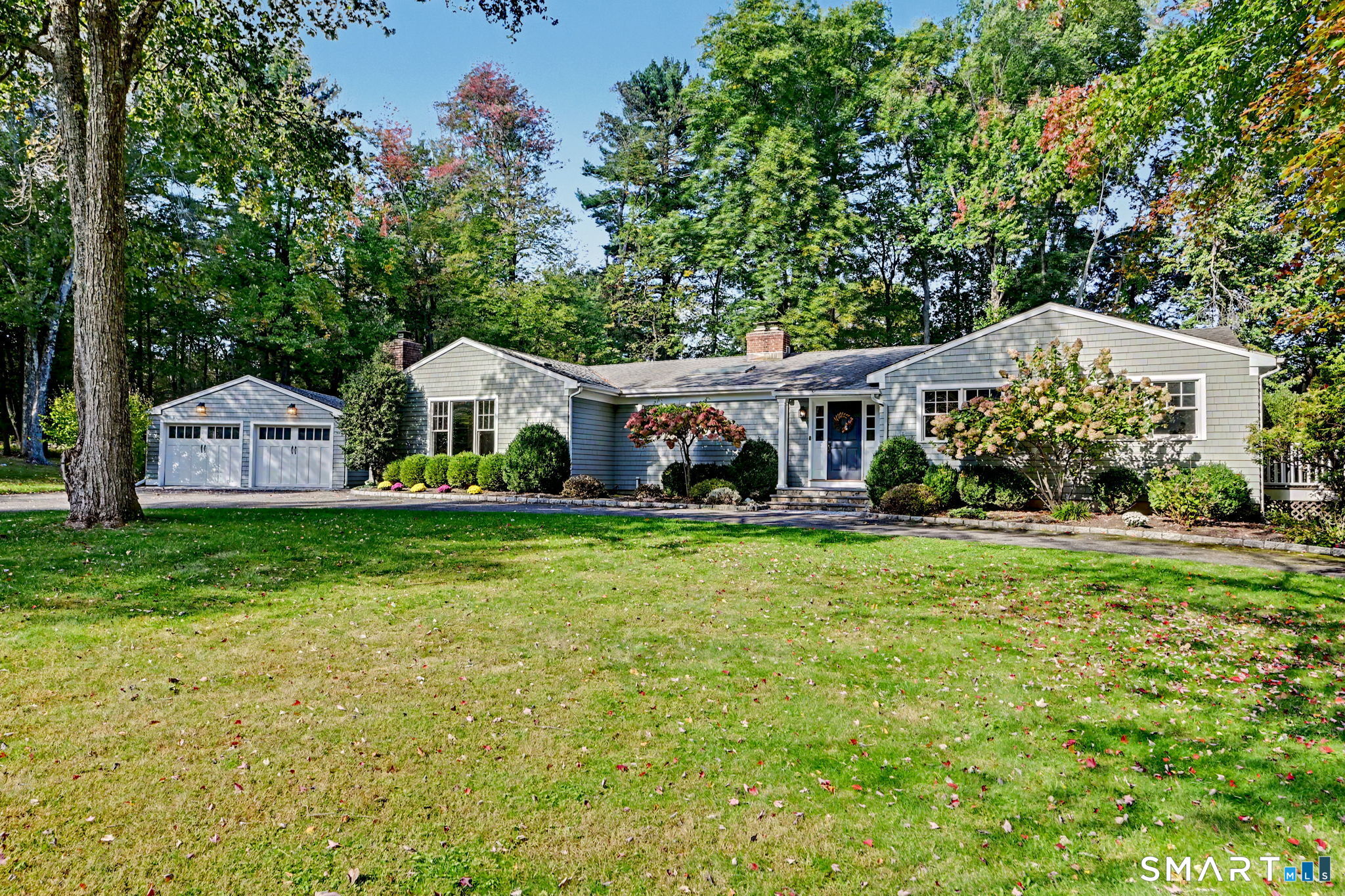 29 South Lake Drive, Stamford, CT 06903 | For Sale at $1,799,000