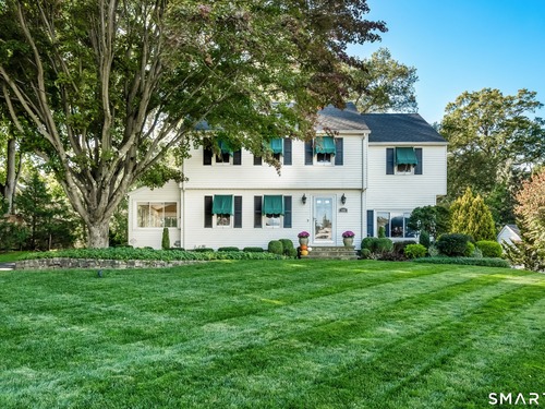  single family home for sale located at 495 Cutspring Road, Stratford, CT 06614