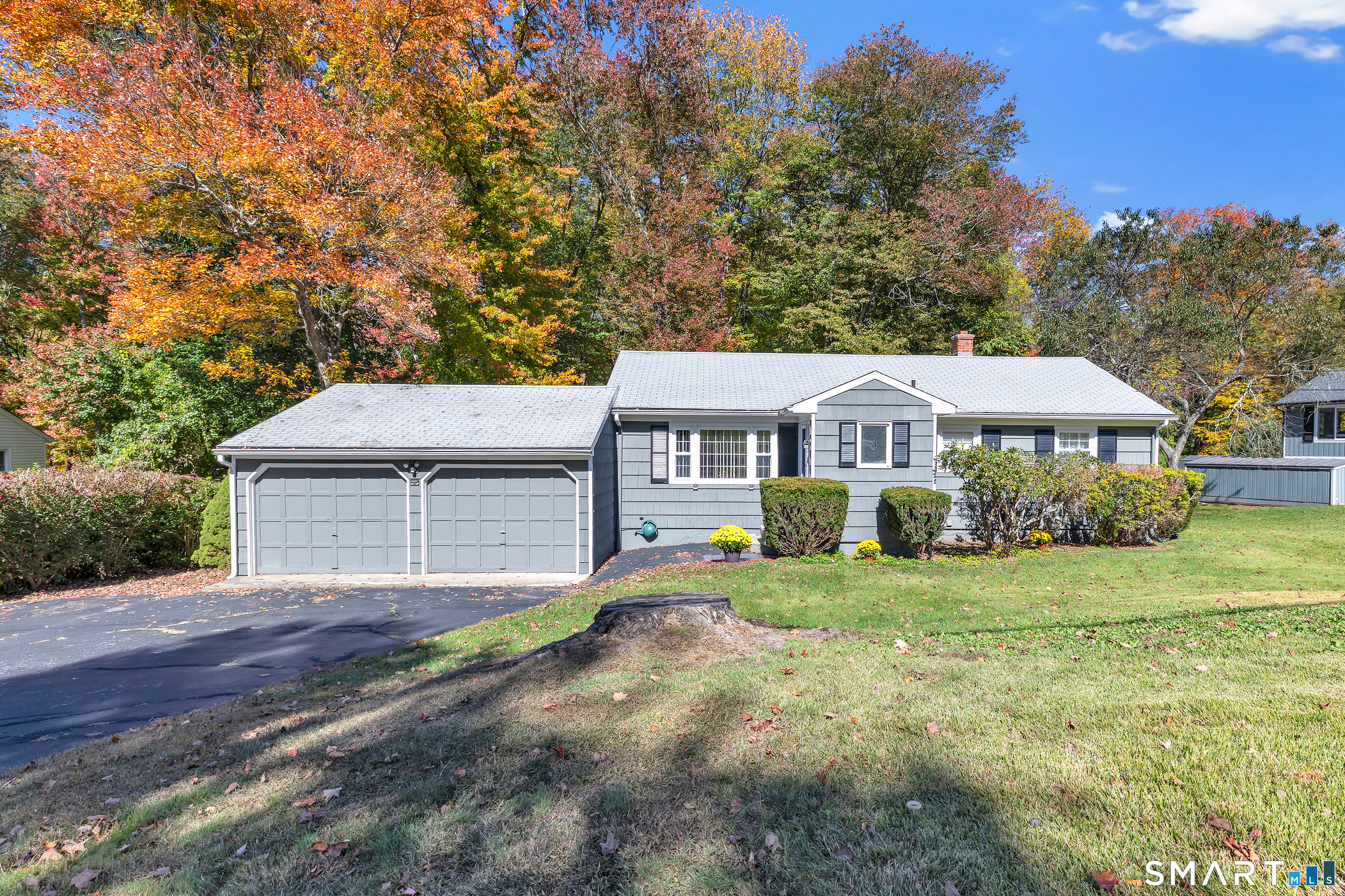 72 Toll House Lane, Fairfield, CT 06825 | For Sale at $585,000