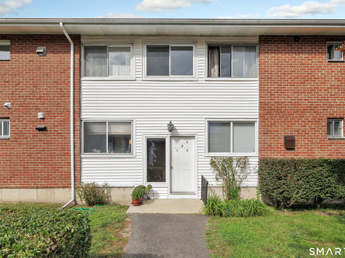  condo home for sale located at 80 County Street, 9k, Norwalk, CT 06851