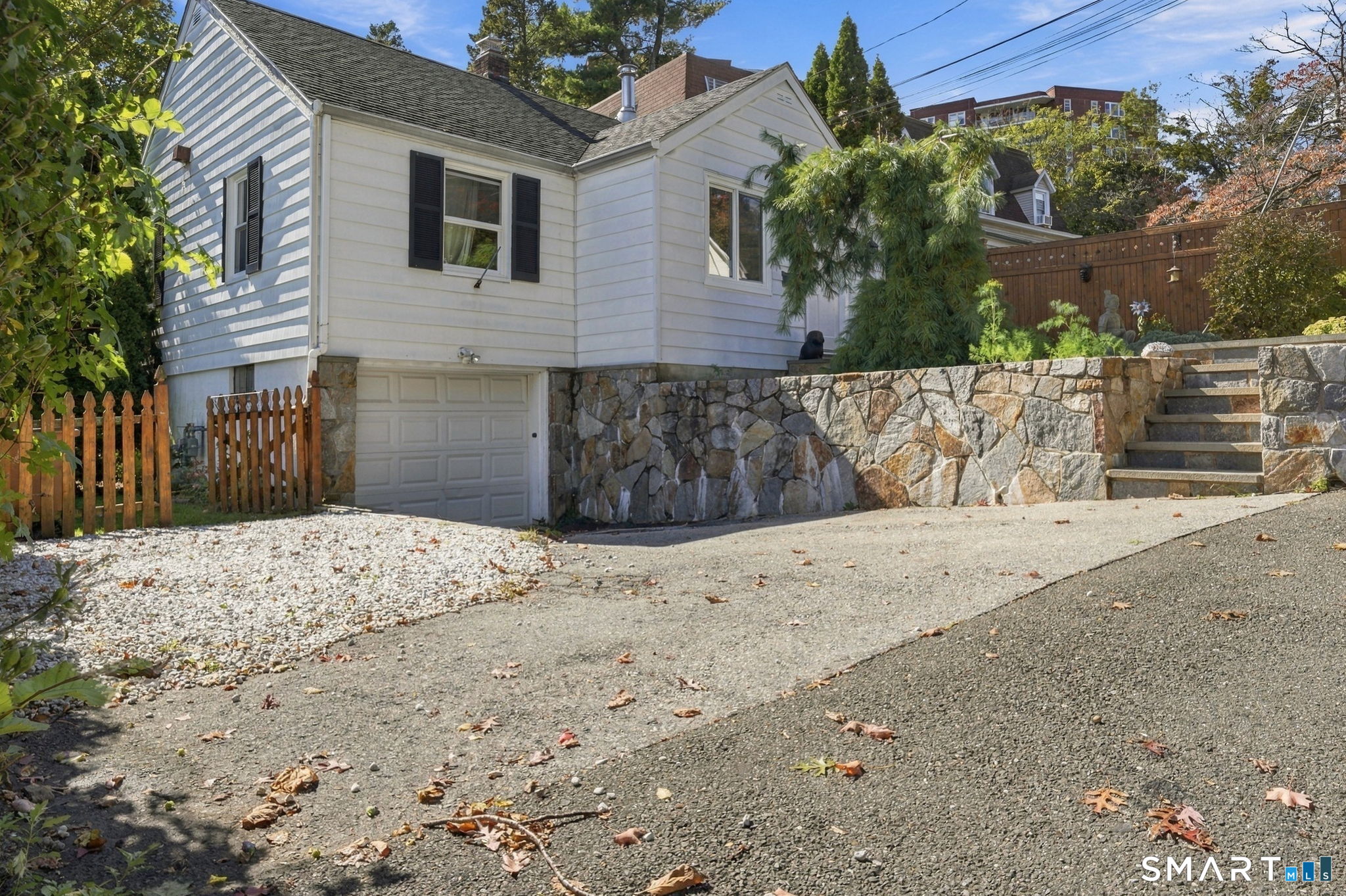 35 Holcomb Avenue, Stamford, CT 06906 | For Sale at $529,000