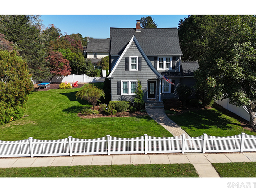  single family home for sale located at 85 Newman Place, Fairfield, CT 06825