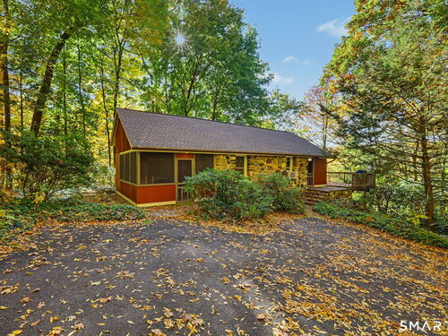  single family home for sale located at 101 Route 39 S, Sherman, CT 06784