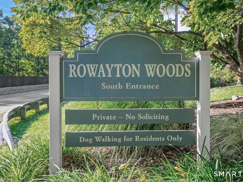  condo home for sale located at 38 Rowayton Woods Drive, 38, Norwalk, CT 06854