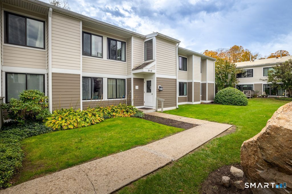 33 Olcott Way, 33, Ridgefield, CT 06877 | For Sale at $435,000
