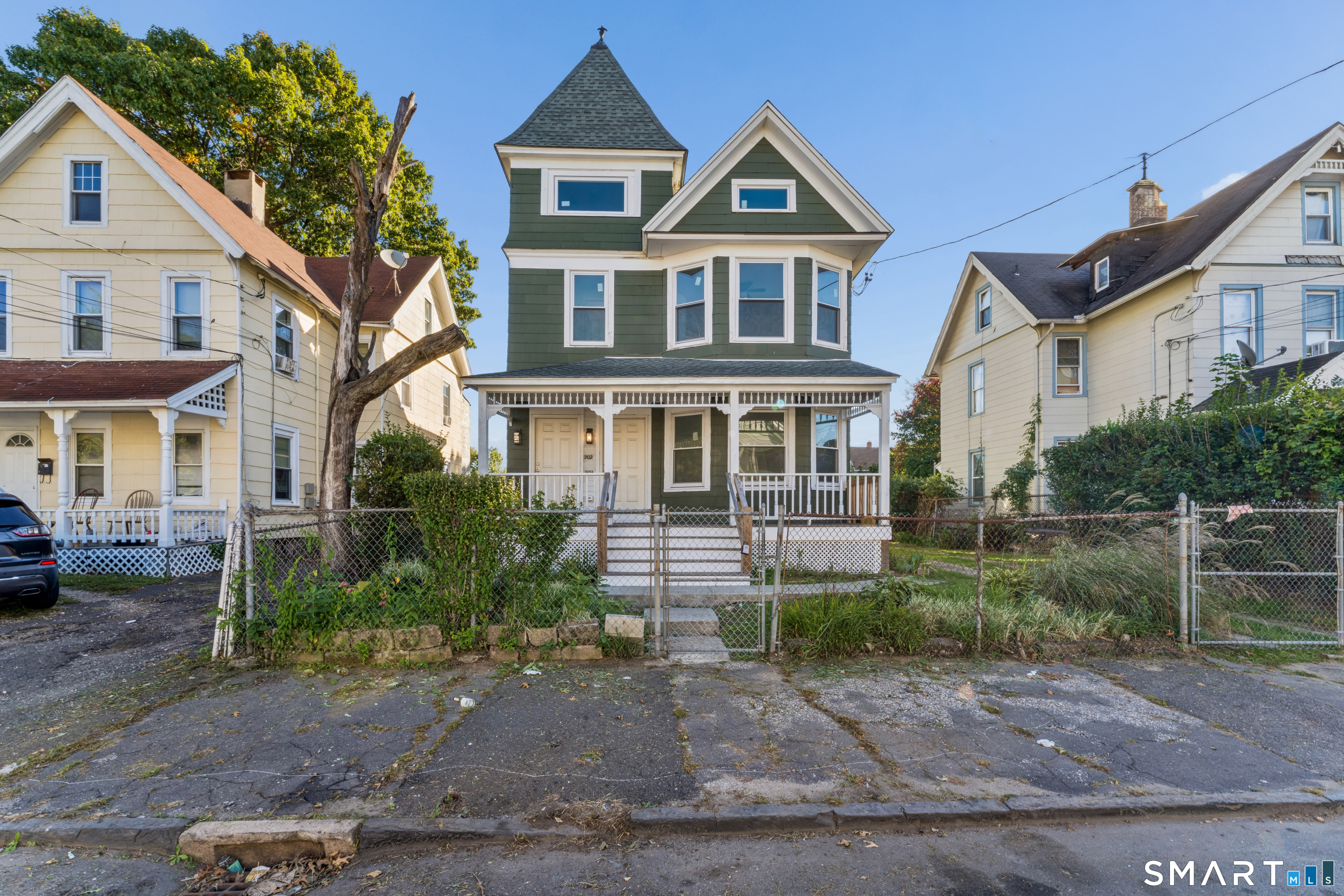 202-204 Bunnell Street, Bridgeport, CT 06607 | For Sale at $599,999