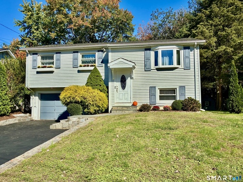  single family home for sale located at 6 Country Club Road, Norwalk, CT 06851