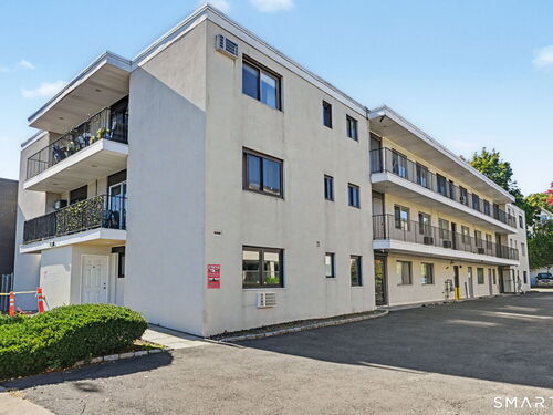  condo home for sale located at 900 Hope Street, 3b, Stamford, CT 06907