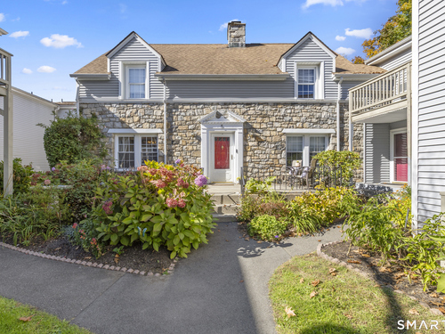  townhouse condo for sale located at 95 Park Avenue, 5, Danbury, CT 06810