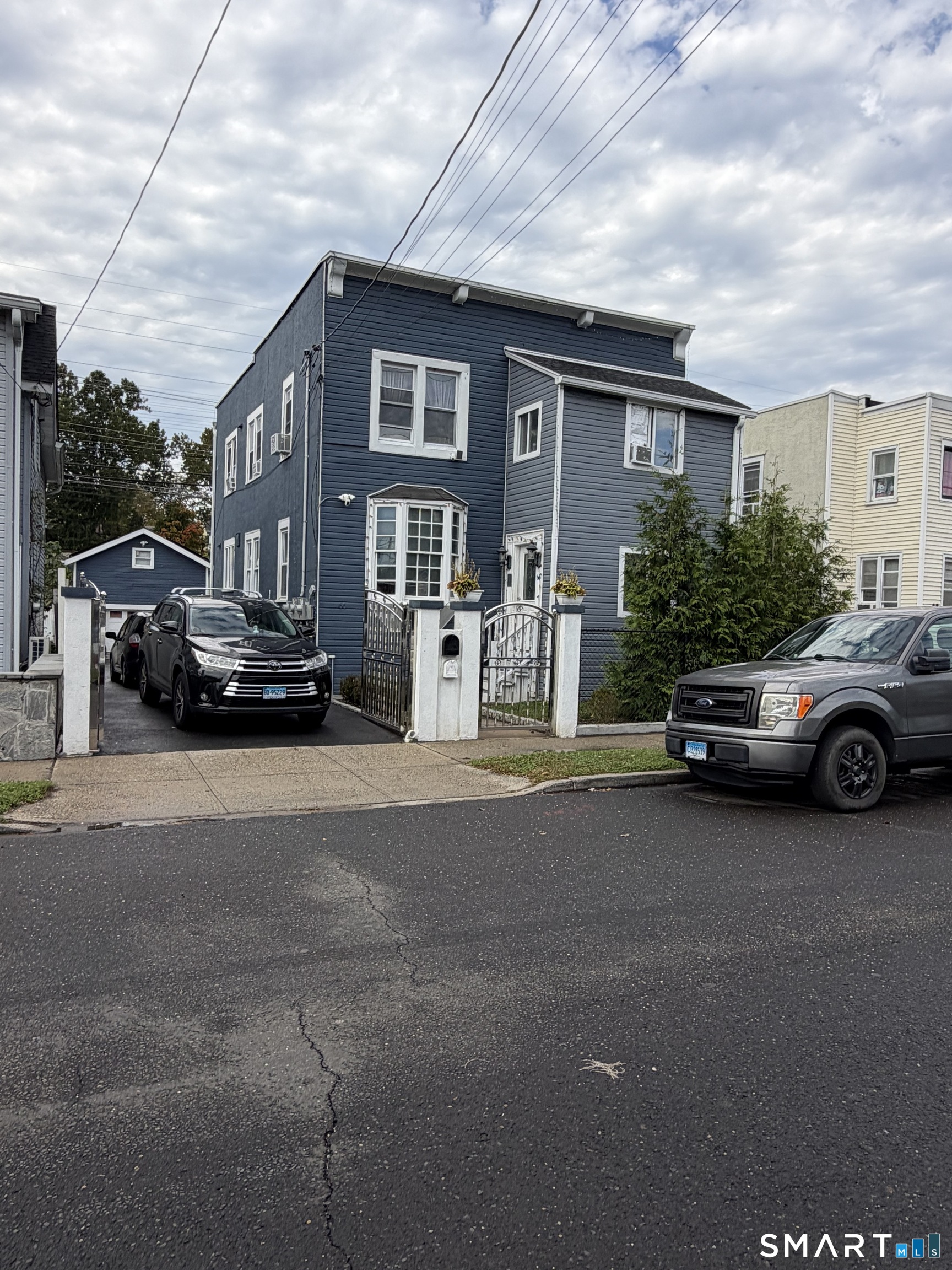 66 Lincoln Avenue, Stamford, CT 06902 | For Sale at $1,030,000