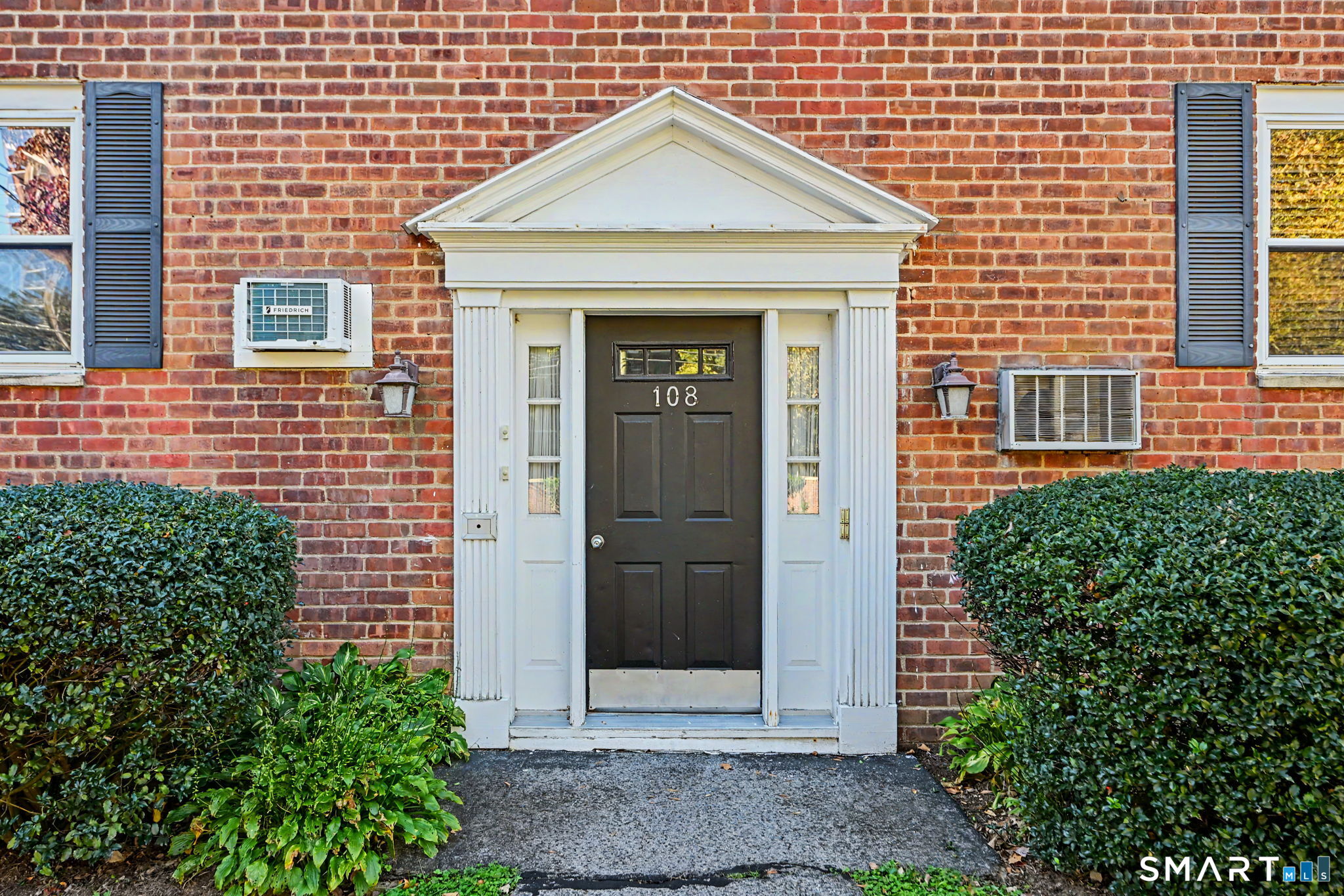 108 Strawberry Hill Avenue, 3, Stamford, CT 06902 | For Sale at $170,000
