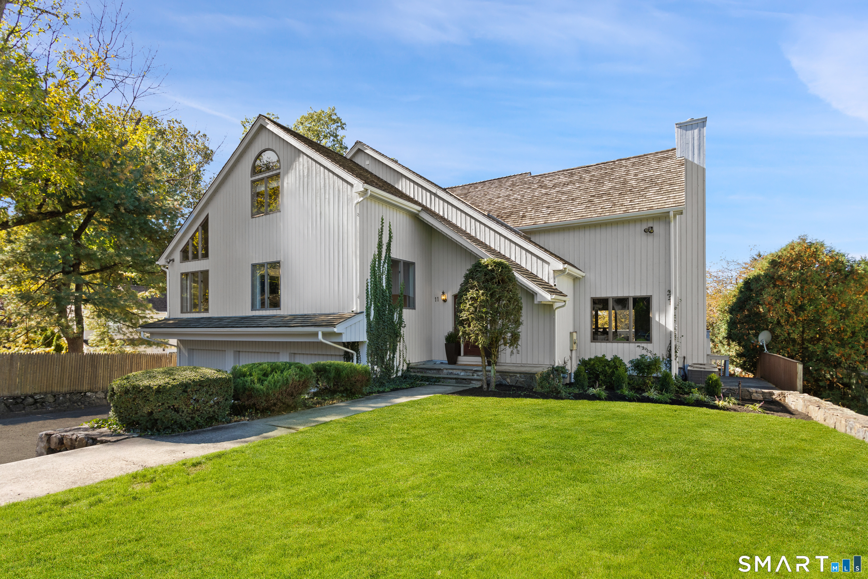 11 Revonah Circle South, Stamford, CT 06905 | For Sale at $1,649,000