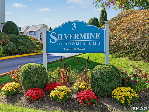  condo home for sale located at 3 Seir Hill Road, d5, Norwalk, CT 06850