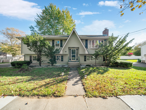  single family home for sale located at 85 Bear Paw Road, Stratford, CT 06614
