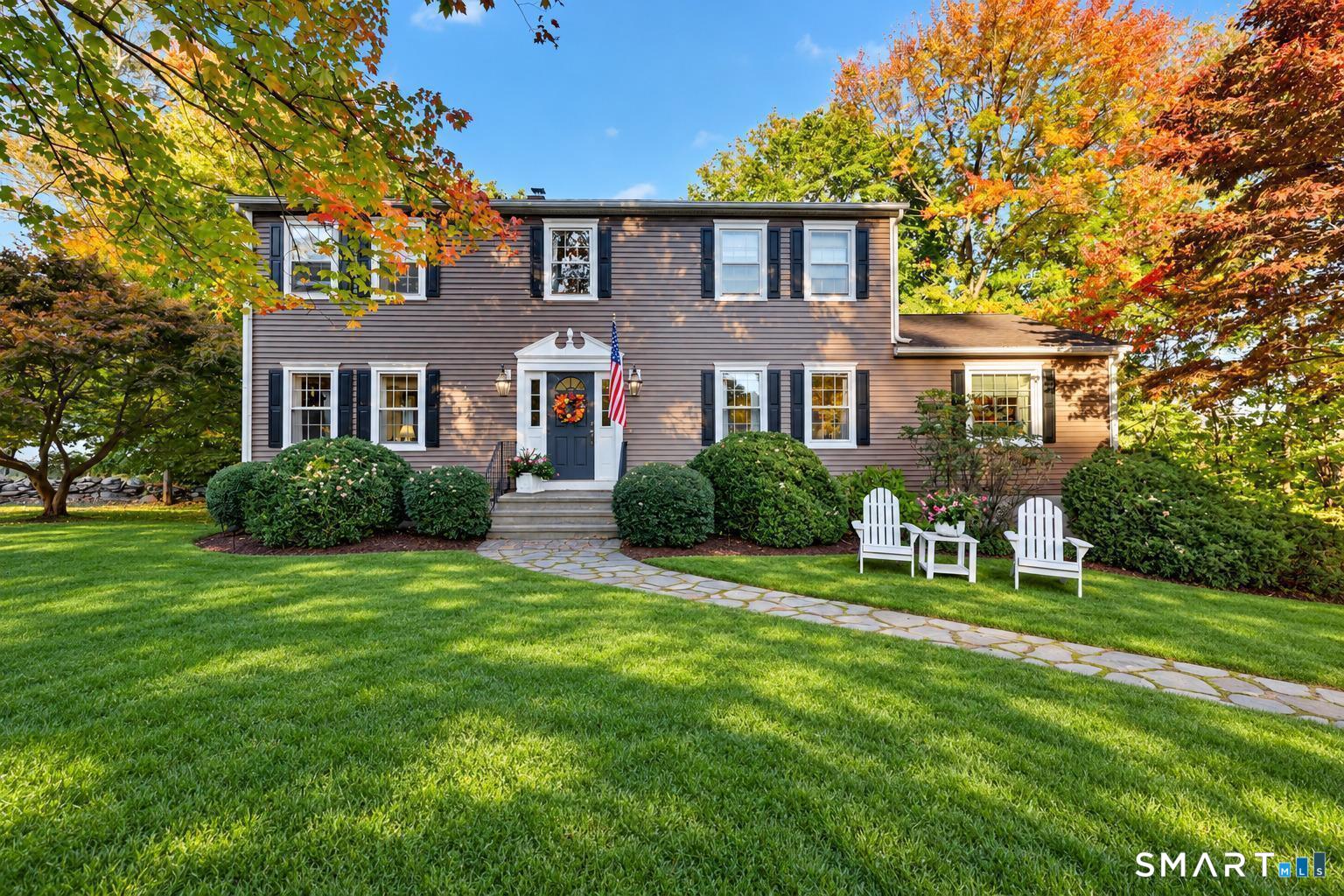 12 Thornwood Place, Trumbull, CT 06611 | For Sale at $749,000