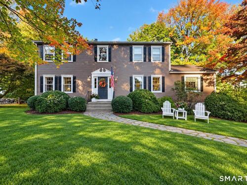  single family home for sale located at 12 Thornwood Place, Trumbull, CT 06611