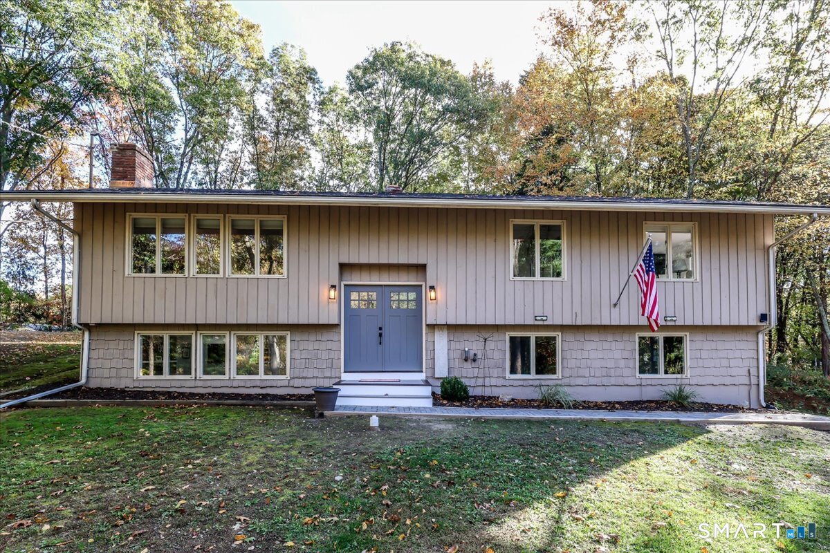 9 Grays Plain Road, Newtown, CT 06482 | For Sale at $659,000