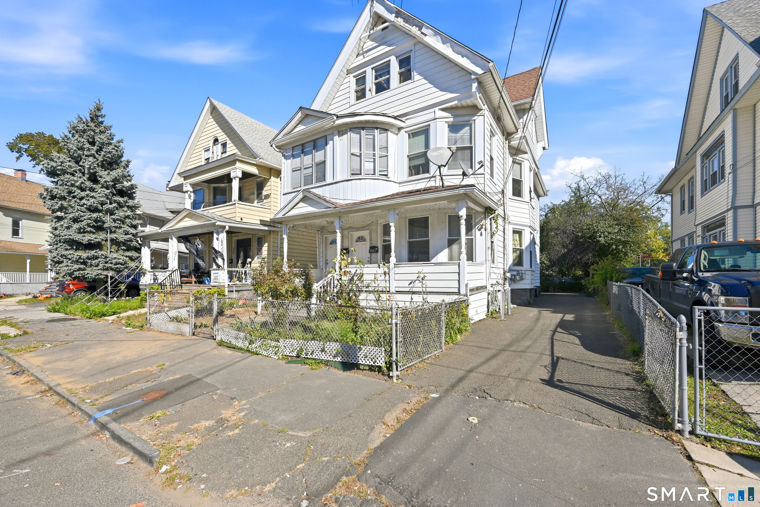 1172-1174 Iranistan Avenue, Bridgeport, CT 06605 | For Sale at $580,000