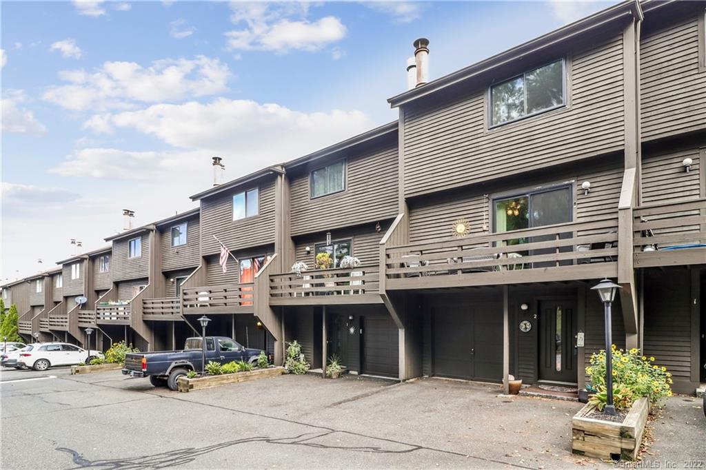 157 Shelter Rock Road, 2, Danbury, CT 06810 townhome condo sold