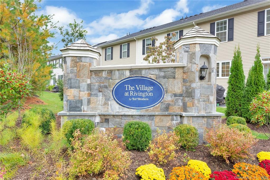 2 Moorland Drive, 2, Danbury, CT 06810 townhome condo sold