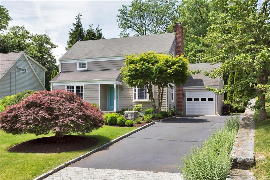 12 Robin Hood Lane, Darien, CT 06820 single family home sold