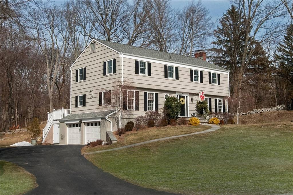 45 Willowbrook Lane, New Canaan, CT 06840 waterfront single family