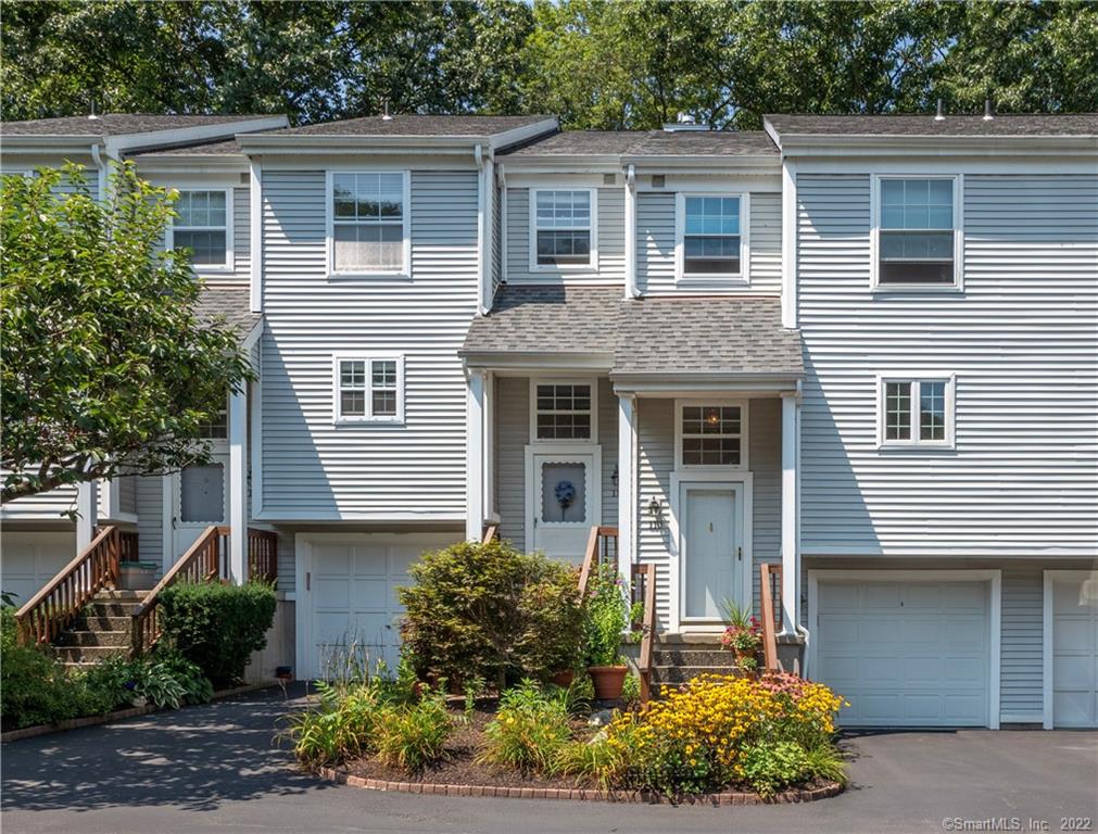 110 Foxboro Drive, 110, Norwalk, CT 06851 townhome condo sold