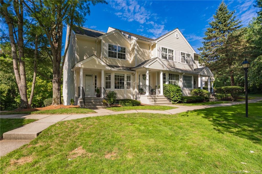 180 Turn Of River Road, 7a, Stamford, CT 06905 waterfront townhome