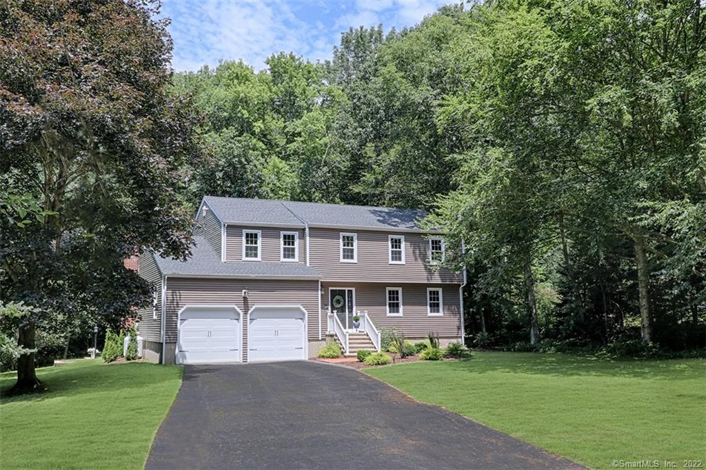 249 Pinewood Trail, Trumbull, CT 06611 single family home sold