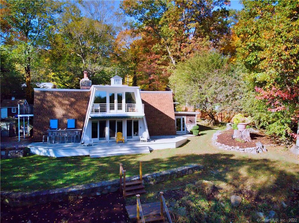 116 Old Dike Road, Trumbull, CT 06611 waterfront single family home sold