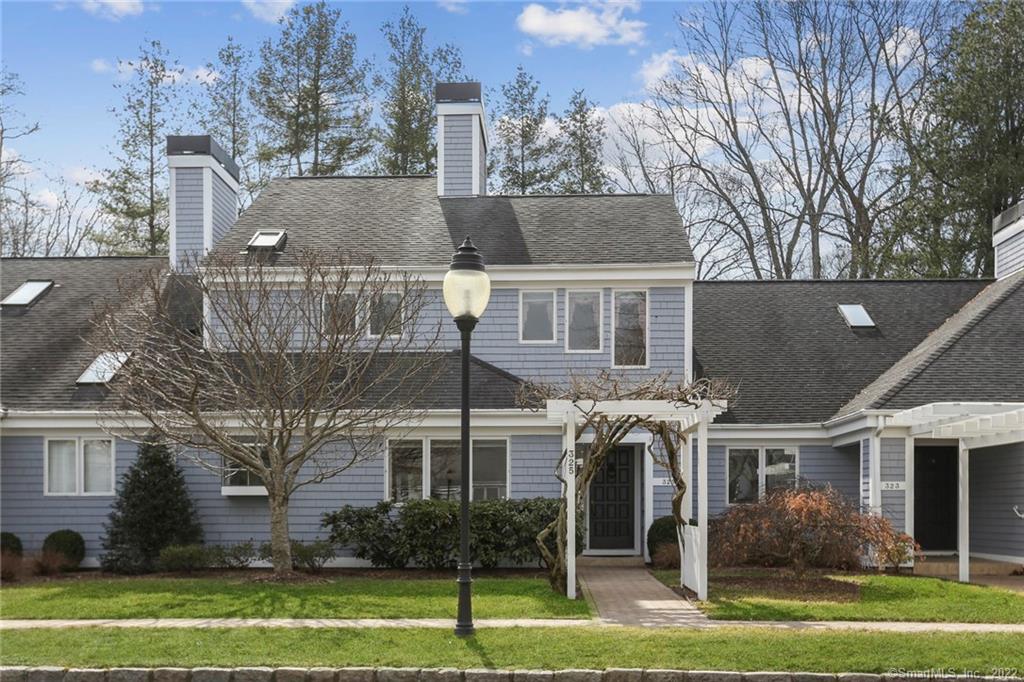 325 Lansdowne, 325, Westport, CT 06880 townhome condo sold